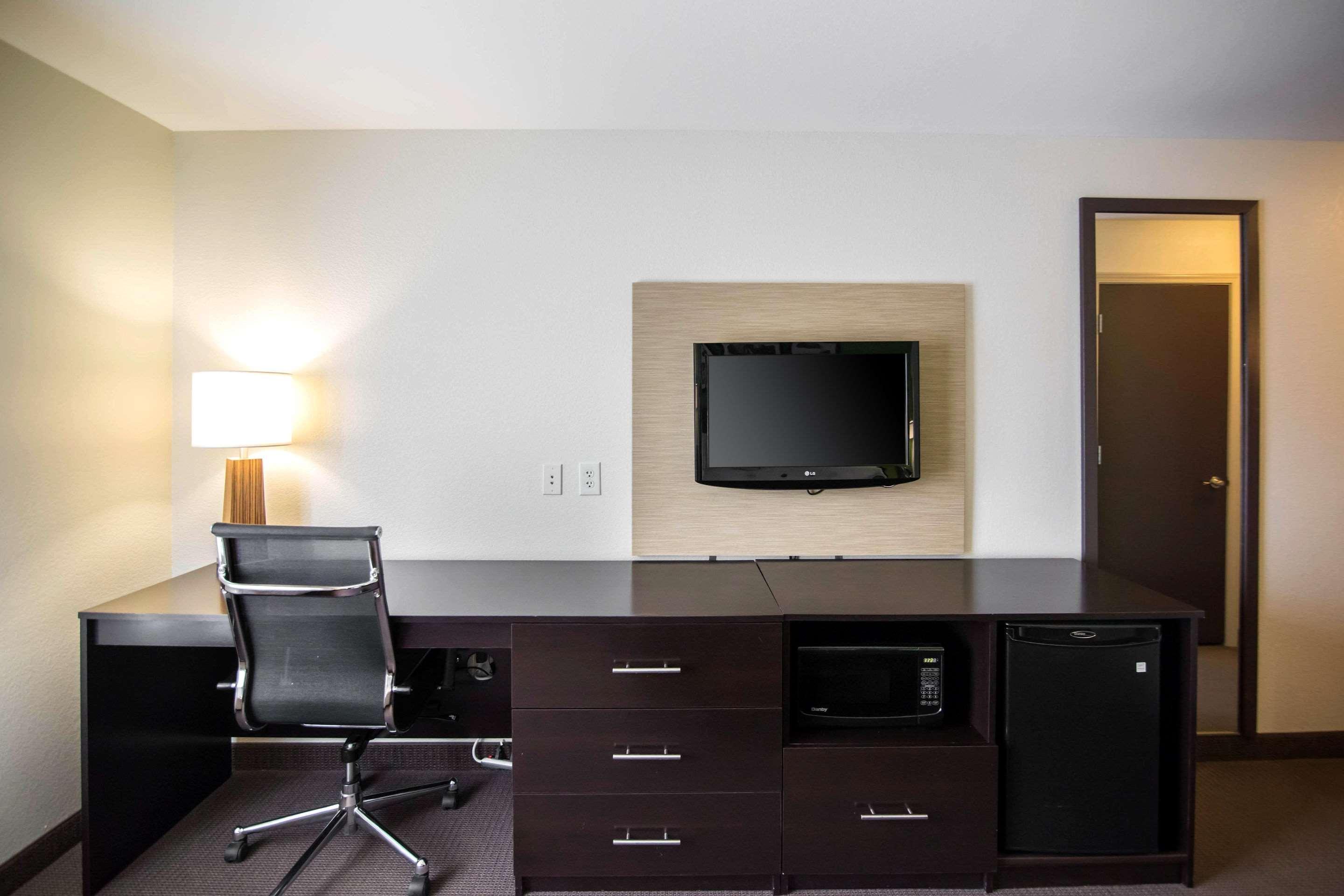 Sleep & Hotel Haysville